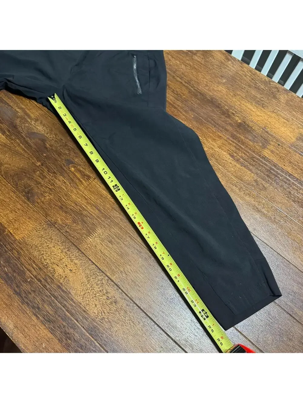 Athleta Pants Jogger Womens 10 /P Travel Hiking Gym Zip Pockets Stretch Black - Picture 6 of 9